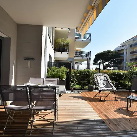 - T3 Calme Et Spacieux Avec Jardin Et Parking, Proche Port Et - Fr-1-420-49 Apartmán